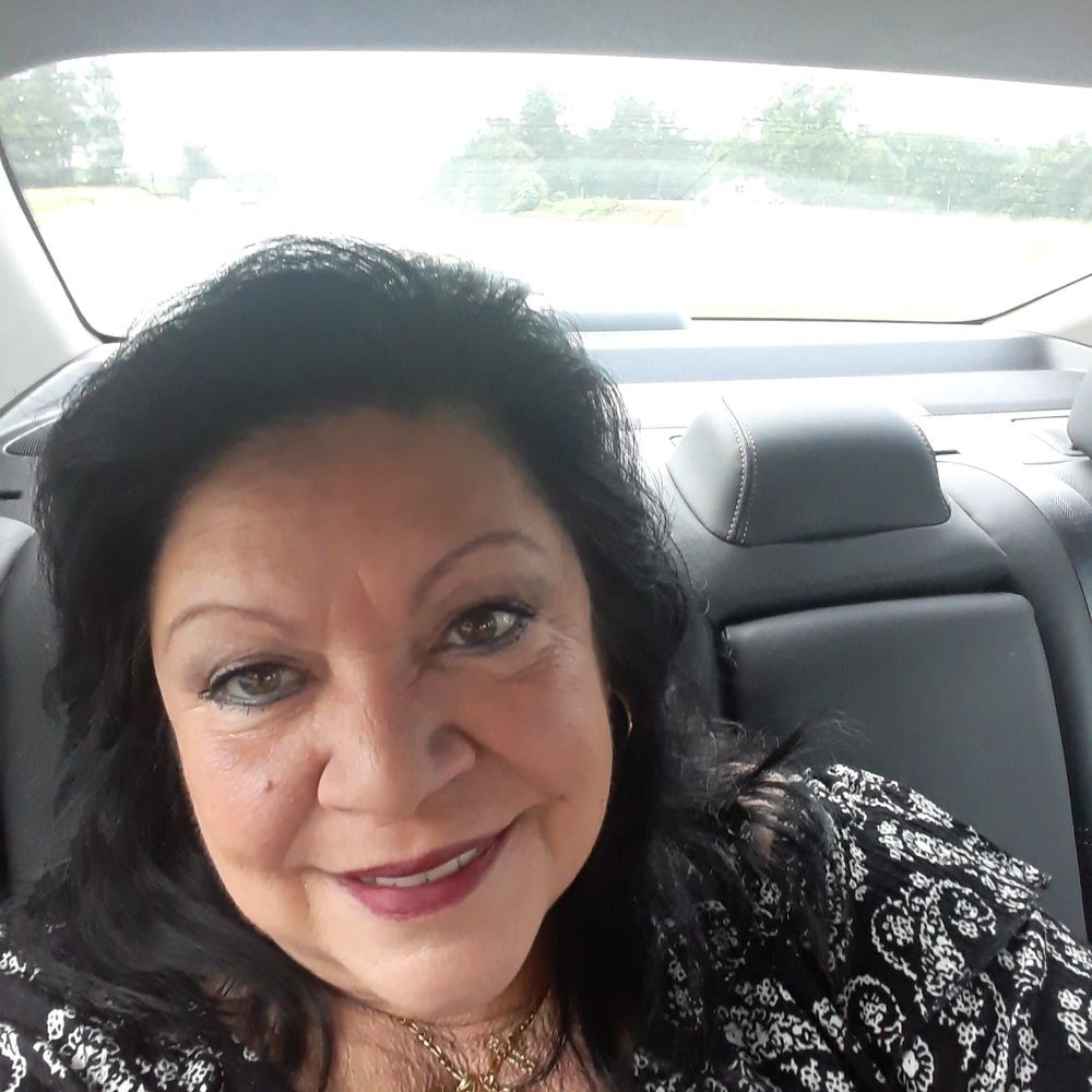 Meet your Posher, Candi